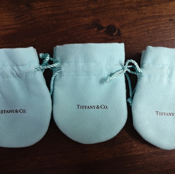 Tiffany & Co. Jewelry Dust bag/Pouch - Picture 2 of 2